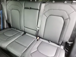 2026 Land Rover Defender 110