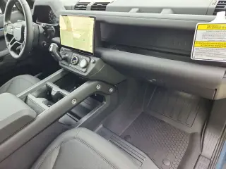 2026 Land Rover Defender 110