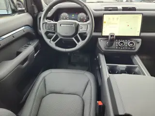 2026 Land Rover Defender 110