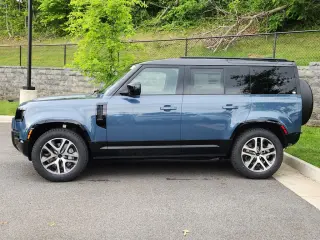 2026 Land Rover Defender 110