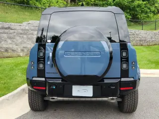 2026 Land Rover Defender 110