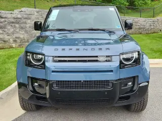 2026 Land Rover Defender 110