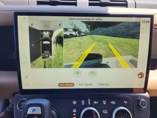 2026 Land Rover Defender 110
