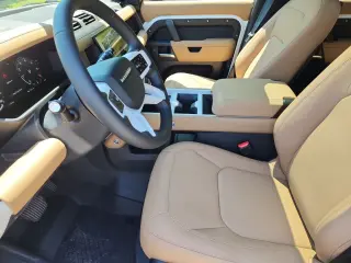 2026 Land Rover Defender 110