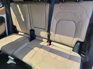 2026 Land Rover Defender 110