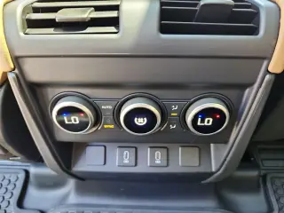 2026 Land Rover Defender 110
