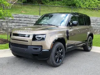 2026 Land Rover Defender 110