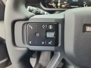 2026 Land Rover Defender 110