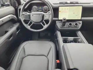 2026 Land Rover Defender 110
