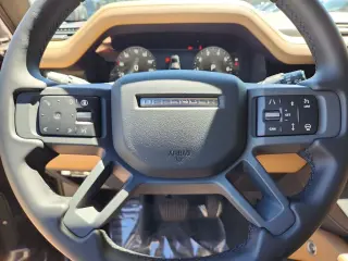 2026 Land Rover Defender 110