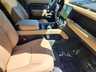 2026 Land Rover Defender 110