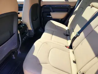 2026 Land Rover Defender 110