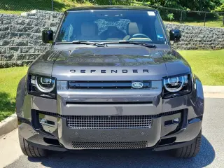 2026 Land Rover Defender 110