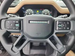 2026 Land Rover Defender 110