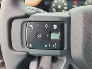 2026 Land Rover Defender 110
