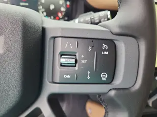 2026 Land Rover Defender 110