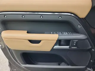 2026 Land Rover Defender 110