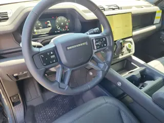 2026 Land Rover Defender 110