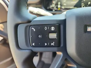 2026 Land Rover Defender 110