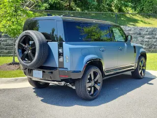 2026 Land Rover Defender 110