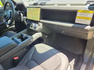 2026 Land Rover Defender 110