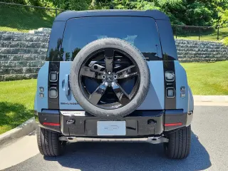 2026 Land Rover Defender 110