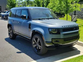 2026 Land Rover Defender 110