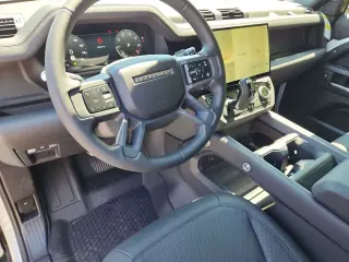 2026 Land Rover Defender 110