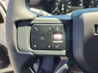 2026 Land Rover Defender 110