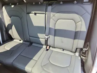 2026 Land Rover Defender 110