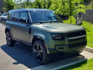 2026 Land Rover Defender 110