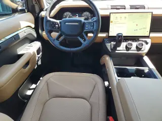 2026 Land Rover Defender 110