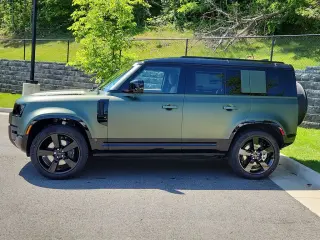 2026 Land Rover Defender 110