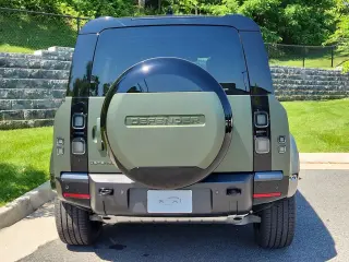 2026 Land Rover Defender 110