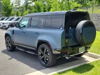 2026 Land Rover Defender 110