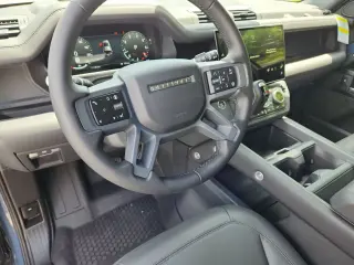2026 Land Rover Defender 110