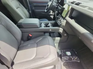 2026 Land Rover Defender 110