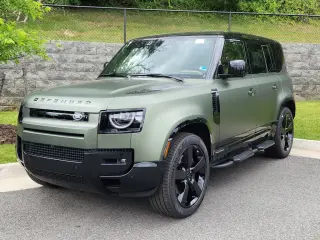 2026 Land Rover Defender 110