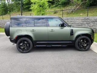 2026 Land Rover Defender 110