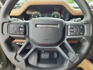2026 Land Rover Defender 110
