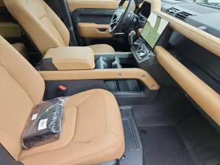 2026 Land Rover Defender 110