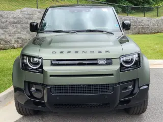 2026 Land Rover Defender 110