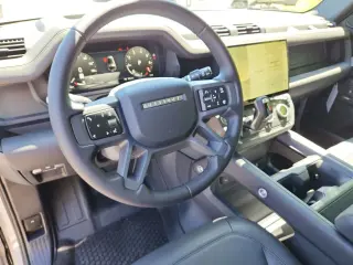 2026 Land Rover Defender 130