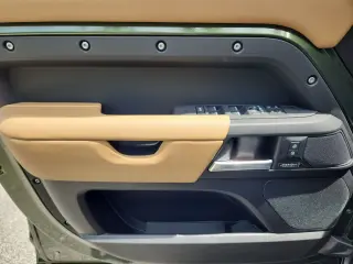 2026 Land Rover Defender 130