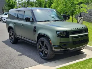 2026 Land Rover Defender 130