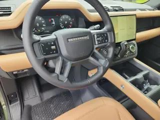 2026 Land Rover Defender 130