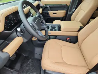 2026 Land Rover Defender 130