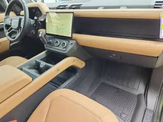2026 Land Rover Defender 130