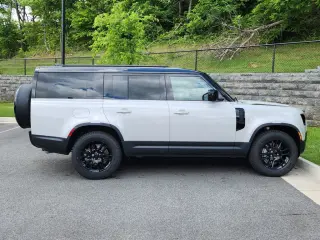 2026 Land Rover Defender 130