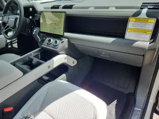 2026 Land Rover Defender 130